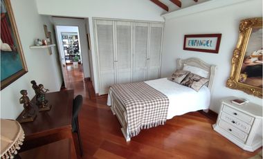 Venta casa en El Poblado sector La Calera