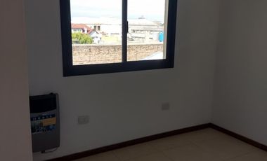 Se vende excelente departamento