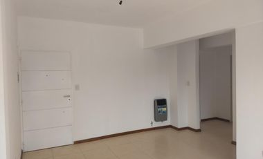 Se vende excelente departamento