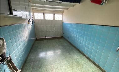 Casa 5 amb. 120 m2. P. Junta.