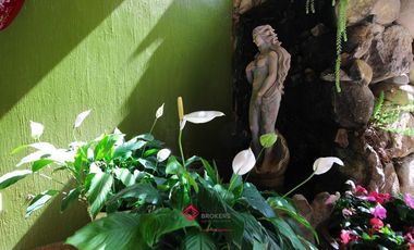 Casa de lujo en Venta en Ajijic con Alberca y Jardín