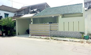 Bebas Banjir Rumah Tipe 85/100 Hanya 10 menit ke Pasar Kotagede