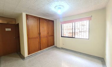 COD. 611 - SE ARRIENDA CASA - BARRIO: LA FORD