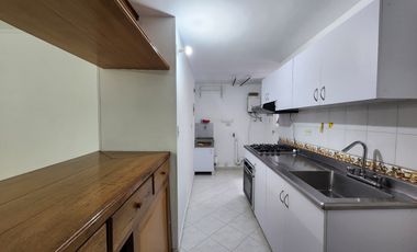 Rumah Asri Terawat di Bekasi 15 Menit ke Stasiun Bebas Banjir J-40018