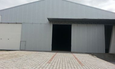 Renta Pomasqui - 2.800 m2. BODEGA