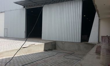 Renta Pomasqui - 2.800 m2. BODEGA