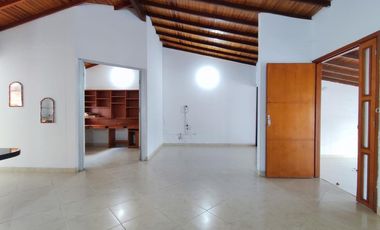 casa en venta en la palmita. Cod V2497