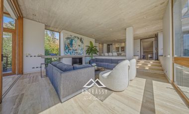 Casa en Arriendo / La Dehesa