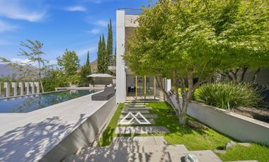 Casa en Arriendo / La Dehesa