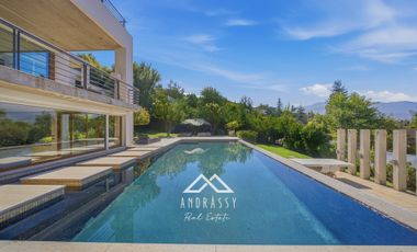 Casa en Arriendo / La Dehesa
