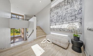 Casa en Arriendo / La Dehesa