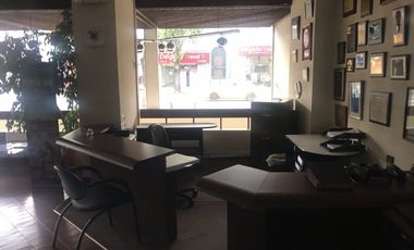 LA MARISCAL, AMAZONAS Y FOCH, VENTA ARRIENDO AMPLIO LOCAL COMERCIAL