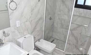 ESTILO MODERNO Y CON TODAS LAS COMODIDADES A METROS DE LA AV. 41