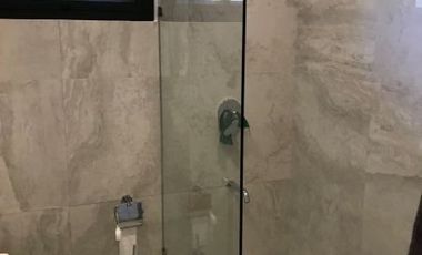 Contemporary House for lease in Valle Verde