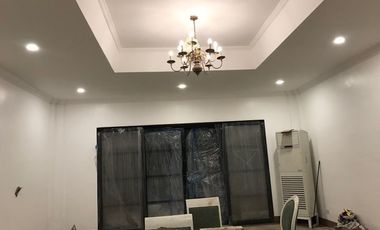 Contemporary House for lease in Valle Verde