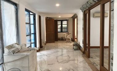 Contemporary House for lease in Valle Verde