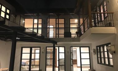 Contemporary House for lease in Valle Verde