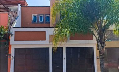 Casa en venta en Jardines de Torremolinos $3,500,000
