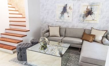 Chulada de casa residencial de 3 recamaras 3 baños completos acabados de lujo