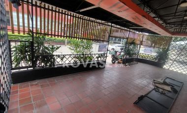 local en venta en barrio blanco. Cod V102764