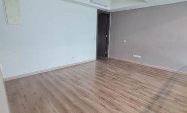 Apartemen ST Moritz Tower New Ambas 2 Lantai Semi Furnished Puri Indah Jakarta Barat