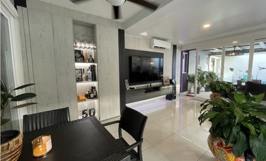 Se vende casa en Costa Verde