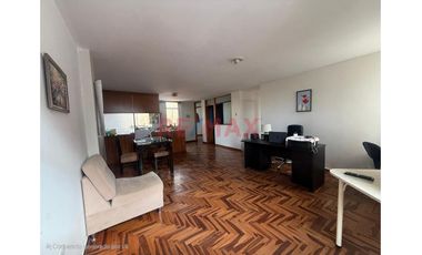 Casa En Esquina En Venta En Urb San Andres V Etapa