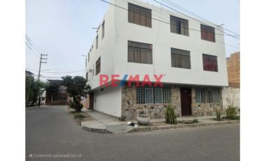 Casa En Esquina En Venta En Urb San Andres V Etapa