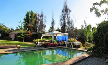 Casa en Venta en Avenida Central / Lo Cañas