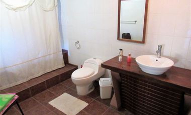 Casa en Venta en Avenida Central / Lo Cañas