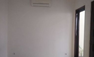 Single House dengan Kolam Renang di Cilandak & Kondisi Furnished HSE-A0588