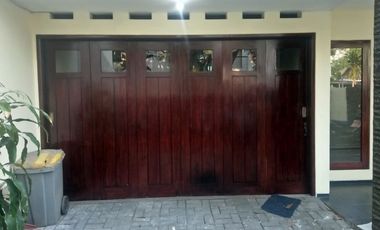 Single House dengan Kolam Renang di Cilandak & Kondisi Furnished HSE-A0588