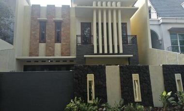 Single House dengan Kolam Renang di Cilandak & Kondisi Furnished HSE-A0588