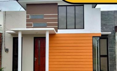 Rumah baru lokasi poros jalan raya Wendit dekat Bandara