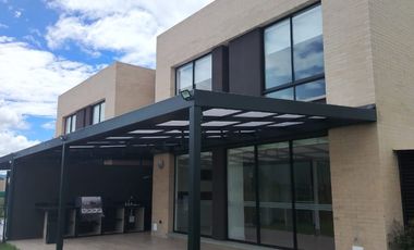 casa en arriendo en chía. Cod A3006904