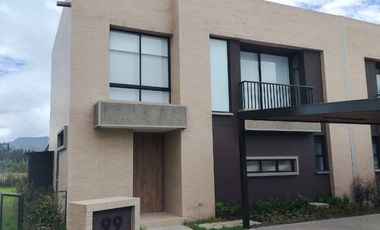 casa en arriendo en chía. Cod A3006904