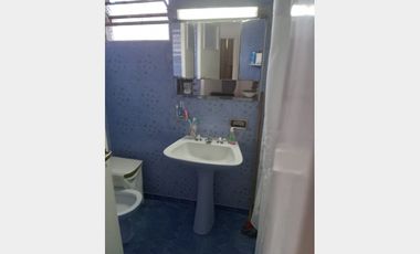 Casa  en Venta Villa Sarmiento / Moron (A120 3475)