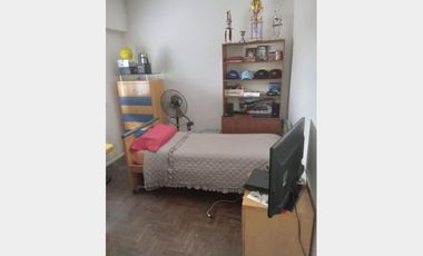 Casa  en Venta Villa Sarmiento / Moron (A120 3475)