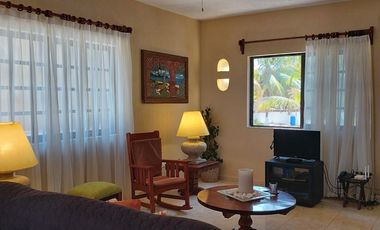 Casa en venta en Puerto Morelos frente al mar