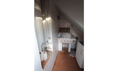 VENDO CASA 3 DORMITORIOS 2 BAÑOS- LOCAL COMERCIAL EN LUZURIAGA MAIPU