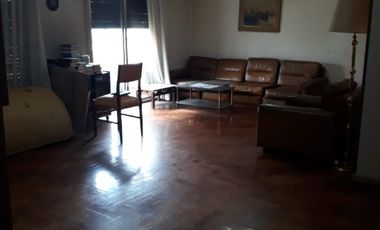 Departamento en venta en Avellaneda Este