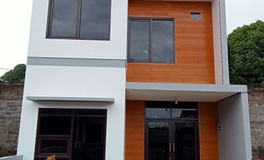 Rumah baru murah 2 lantai jl pesantren Cimahi ready stock