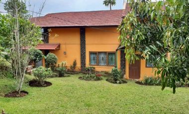Rumah Adem di Villa Istana Bunga Parongpong Dekat Lembang