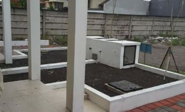 Rumah 2 lantai siap huni perum Puri Surya Jaya