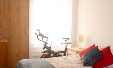 apartamento en arriendo en los rosales. Cod A1