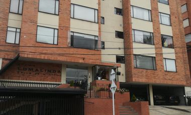 apartamento en arriendo en los rosales. Cod A1