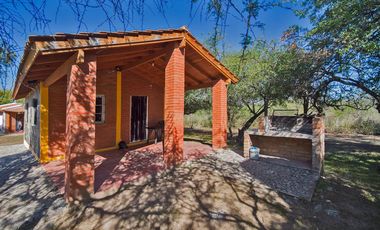 Complejo de CABAÑAS en la localidad de Corralito, Luyaba, Córdoba
