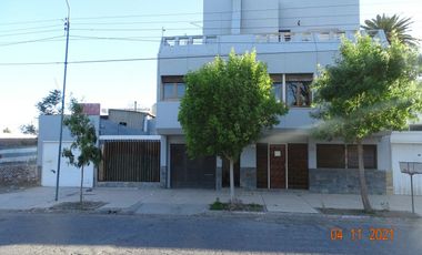 CASA EN VENTA - BÂº CENTRO - ALLEN - RIO NEGRO