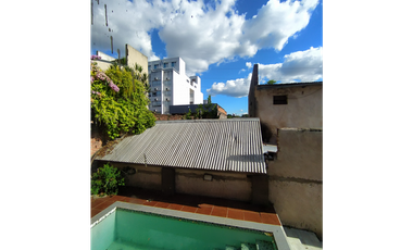 IMPORTANTE PROPIEDAD EN VILLA SARITA, SOBRE AV. ROCA