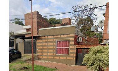 IMPORTANTE PROPIEDAD EN VILLA SARITA, SOBRE AV. ROCA